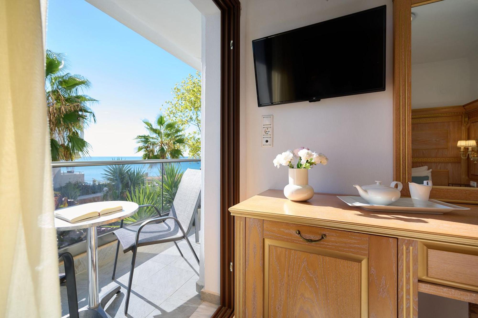 Evlogia Hotel Seafront And Anex By Greek Pride Φούρκα Εξωτερικό φωτογραφία