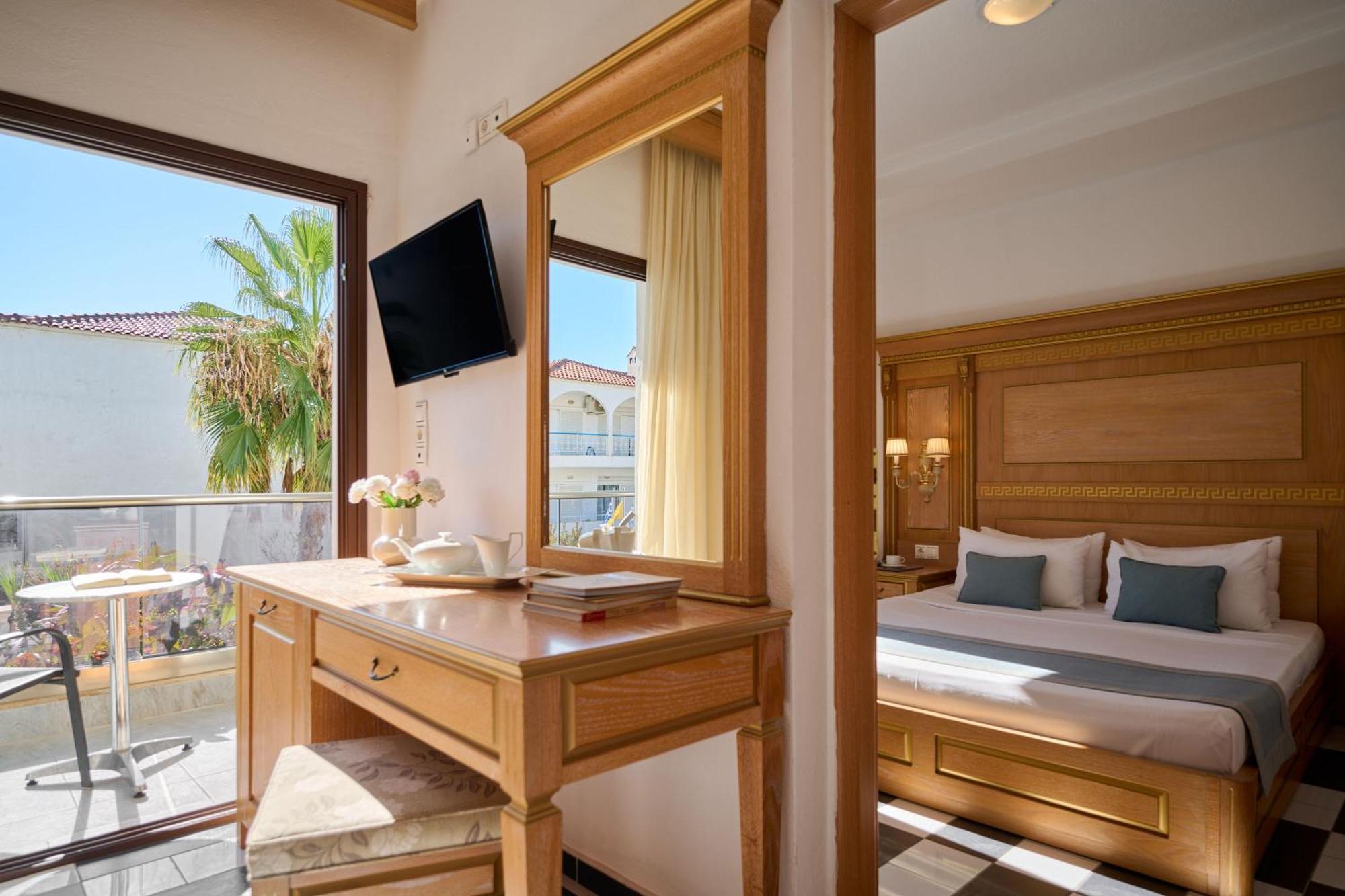 Evlogia Hotel Seafront And Anex By Greek Pride Φούρκα Εξωτερικό φωτογραφία